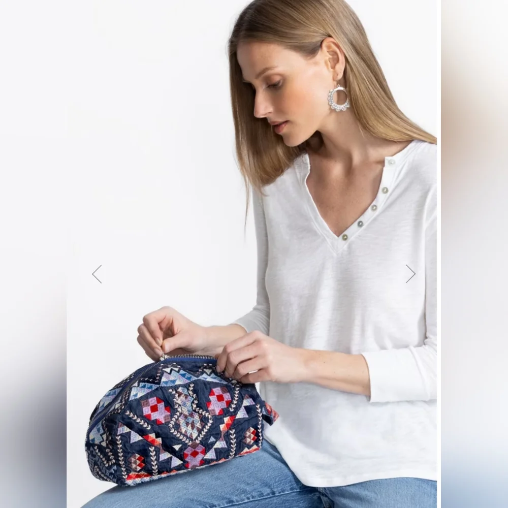 NWT Johnny Was Embroidered Makeup Bag